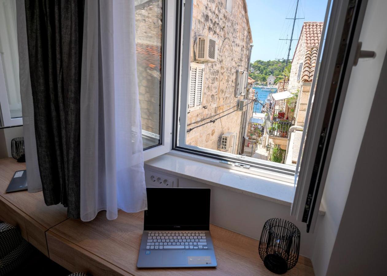 Fingerprint Central Apartment 5 Min From Center & Beach Hvar Town Eksteriør bilde